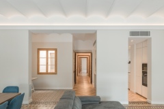 Eixample-Barcelona-Authentic-Apartment-Luxe-Interior-Design4