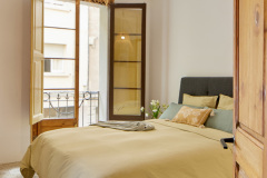 Refurb-Small-Apartment-San-Andreu-Barcelona-15
