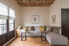 Classic-Modern-Apartment-Barcelona-with-Roof-Terrace-Barbara-Eijmans2