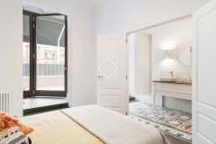Interior-Design-Autentic-Barcelona-Eixample-Apartment-30